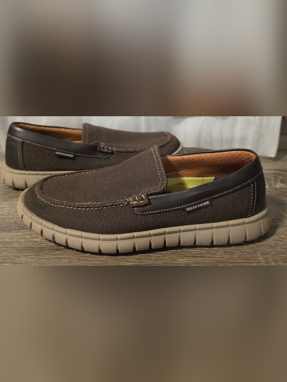 Skechers Moreway Chapson Slip On Canvas Loafer 204128 size 10
